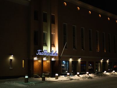 Teatterin toimistosta voit ostaa lahjakortteja!